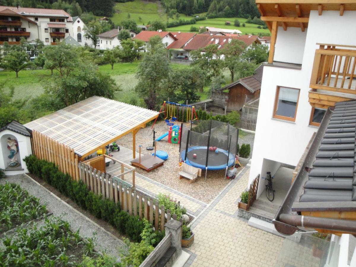 Apart Dominika Ried im Oberinntal Ngoại thất bức ảnh